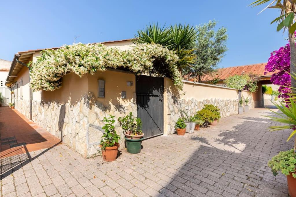 Appartamento Casa “Oasi Del Mare” Livorno Esterno foto